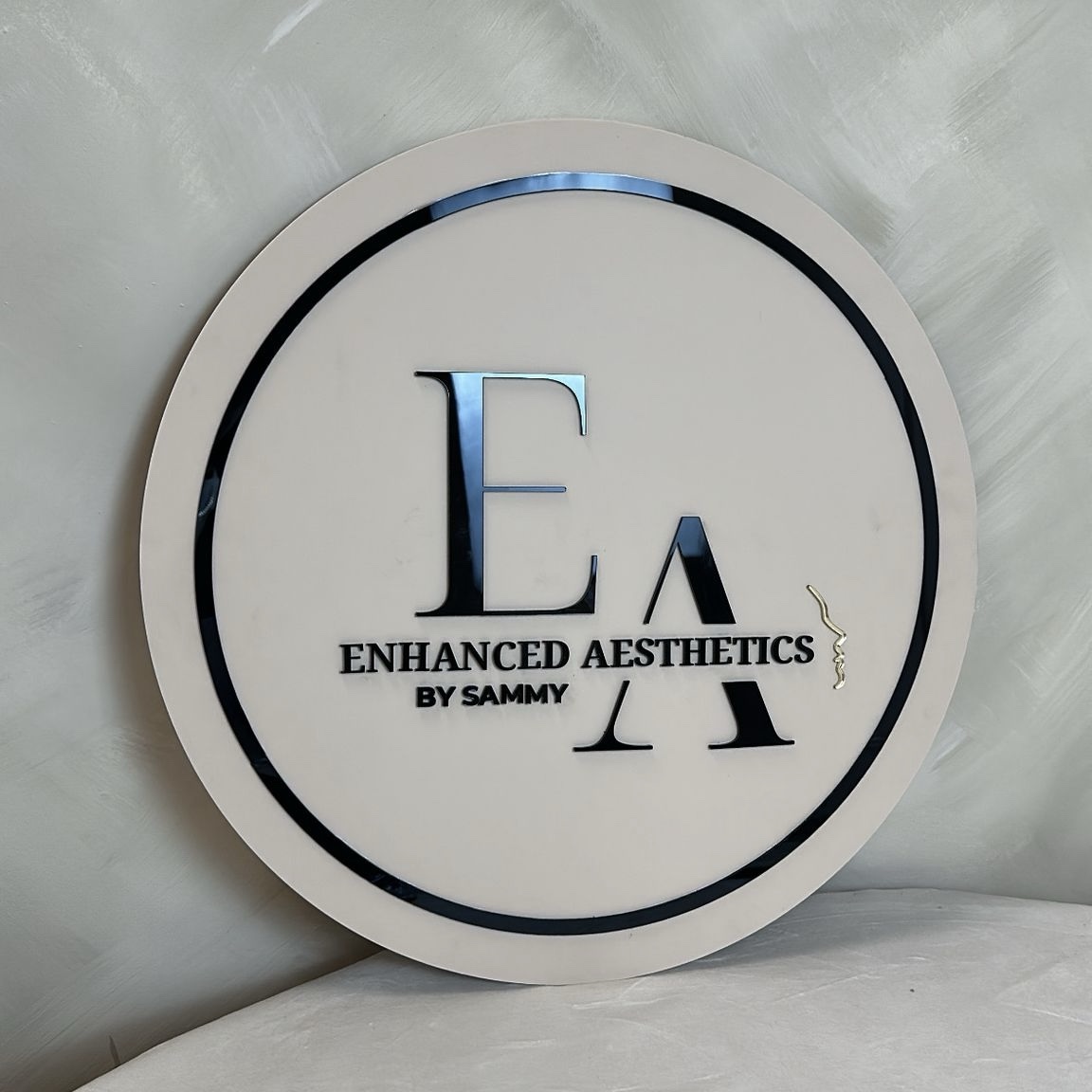 a76fefb3-bd30-46fa-8cbb-2755dea8e5a5